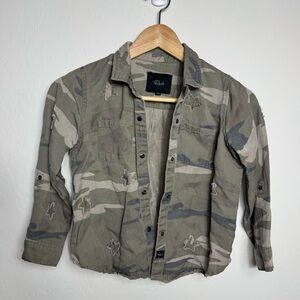 Rails girl button up
